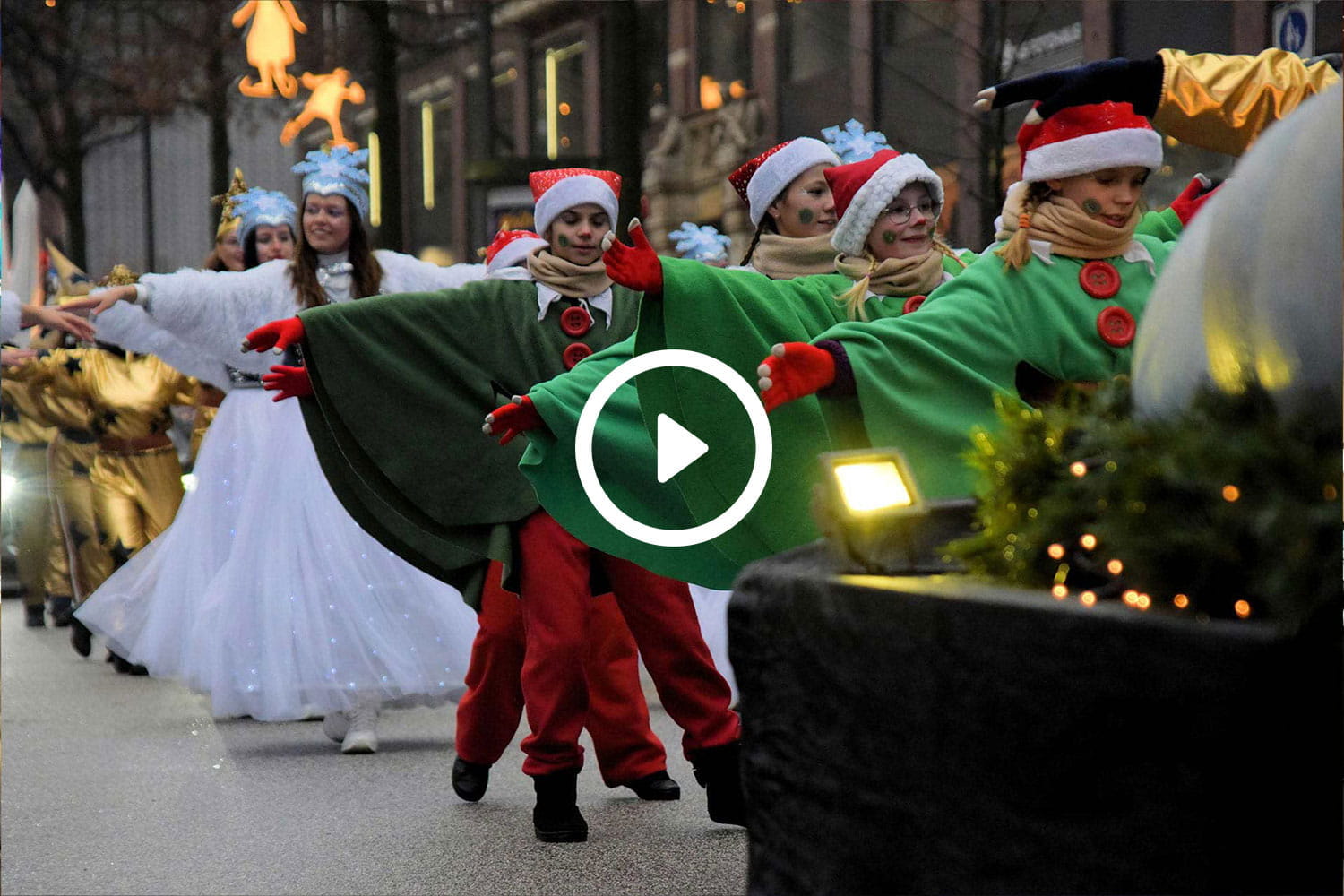 Hamburger Weihnachtsparade von Les Lionnes concept | choreography | realisation, Susanne Morgenroth realisiert